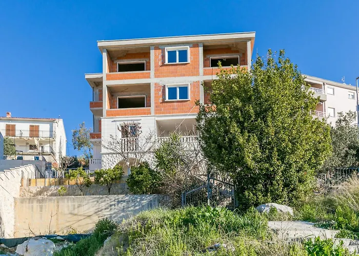 Appartement With Parking Space - 23979